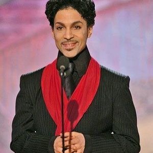 Meet your Posher, Malik